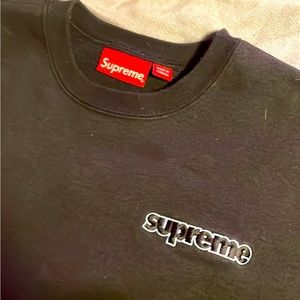 Supreme black sweatshirt